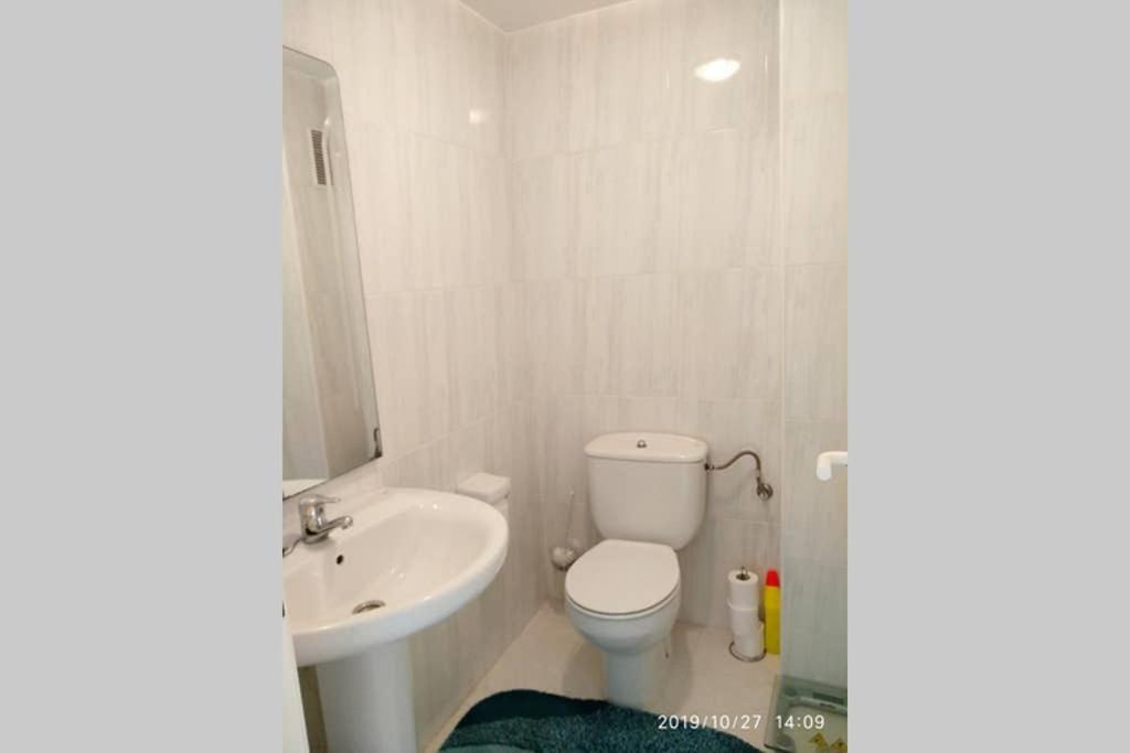 Estupendo Apartamento En Primera Linea De Playa Y Con Vistas Al Mar Dénia Eksteriør billede
